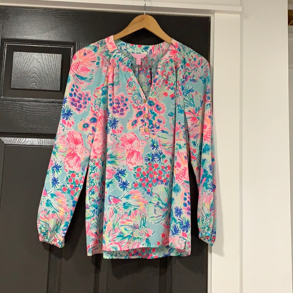 EUC Lilly Pulitzer silk Essie top “Gypsea” Sz M